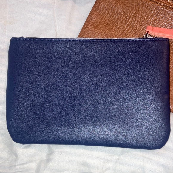 Ipsy  Brown and Cream and navy blue  Geometric Clutch Set - Picture 2 of 6